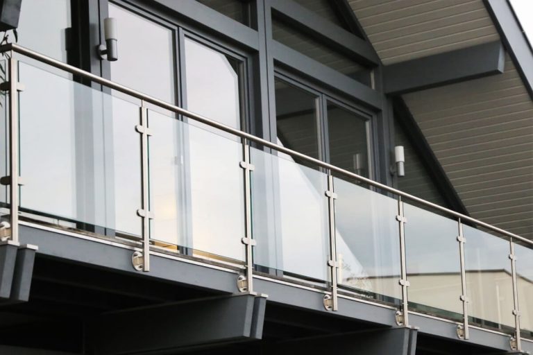 balcons vivendes alumini portada aluminis a Reus